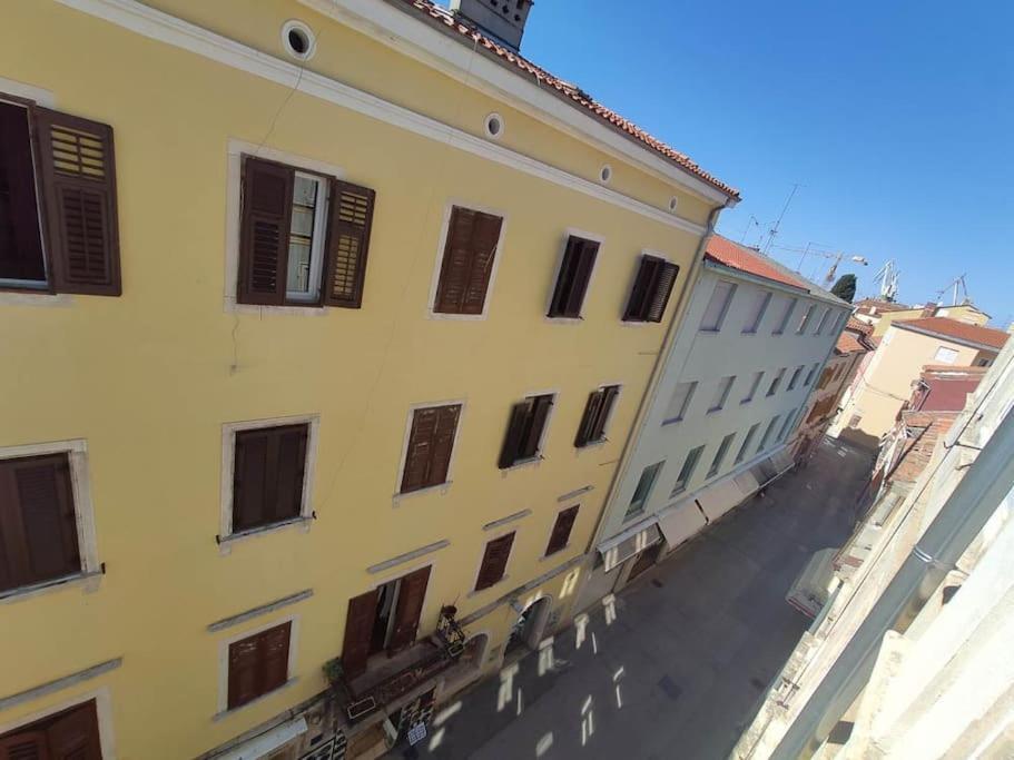 Apartmán Loft Bed With Free Parking, 2 Bikes! Self Check In, Wi-fi, Ac Pula